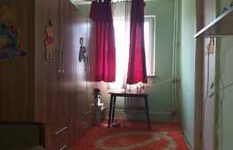 Apartament de 2 camere, 40 mp, semidecomandat, Craiovita Noua