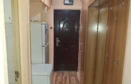 Apartament de 2 camere, 40 mp, semidecomandat, Craiovita Noua