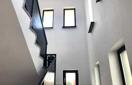 Vila superba, 214 mp, 1010 mp teren, zona Metro, zona verde si liniste!