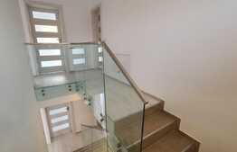 Casa, 180 mp, 6 camere, parcare, curte 260 mp, zona Valea Rosie