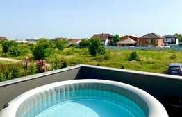 Casa cu etaj, 2 terase, finisaje moderne de lux si jacuzzi, zona Selgros!