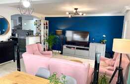 Casa cu etaj, 2 terase, finisaje moderne de lux si jacuzzi, zona Selgros!