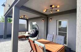 Casa cu etaj, 2 terase, finisaje moderne de lux si jacuzzi, zona Selgros!