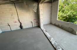 Apartament de 2 camere, spatios, terasa de 18 mp  