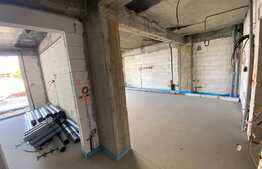 Apartament de 2 camere, spatios, terasa de 20 mp