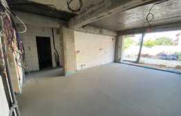 Apartament de 2 camere, spatios, terasa de 20 mp