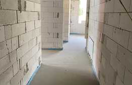 Apartament de 3 camere, spatios, terasa de 20 mp