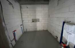 Apartament de 3 camere generos cu terasa de 20 de mp