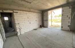 Apartament 3 camere, 87 mp utili, gradina 110 mp, zona Veteranilor