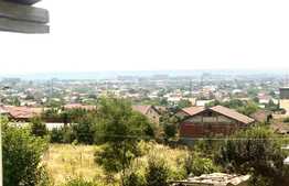 Casa moderna, 192 mp, cu o priveliste asupra orasului impresionanta!