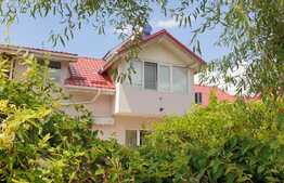 Casă individuală la cheie de 155 mp, teren de 240 mp, zona Magnolia