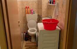 Apartament de 3 camere, decomandat, zona Electroputere