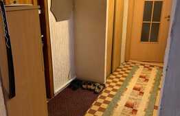 Apartament de 3 camere, decomandat, zona Electroputere