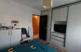 Apartament 3 camere, decomandat, 1 Mai!