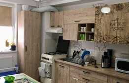 Apartament 2 camere, bilateral, 53 mp, zona Craiovita Noua 