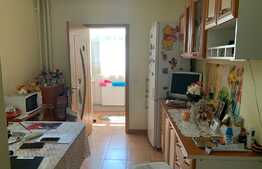 Ocazie! Apartament de 2 camere, decomandat, zona Cv.9