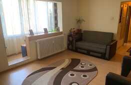 Apartament de 3 camere, decomandat, zona Valea Rosie