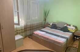 Apartament de 3 camere, decomandat, zona Valea Rosie