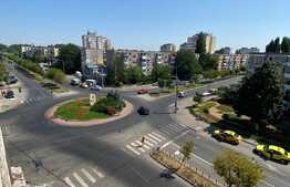 Garsoniera spatioasa, recent renovata, zona Materna!