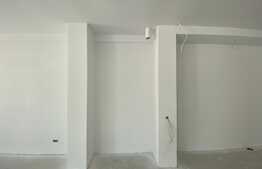 Spatiu comercial nou, zona Lapus!