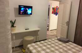 Casa spatioasa la pret de apartament, 76 mp, curte, zona Centrala