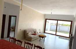 Casa individuala, 163 mp utili, teren de 800 mp, front 28 ml in zona Bariera Valcii