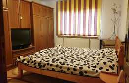 Apartament de 3 camere, parter, decomandat, 77 mp, zona Rocada