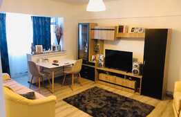 Apartament 4 camere, decomandat, mobilat, utilat, zona Rovine 