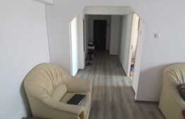 Apartament 4 camere, decomandat, mobilat, utilat, zona Rovine 