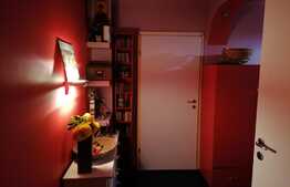 Garsoniera de 37 mp utili, decomandata, etaj intermediar, 1 Mai!