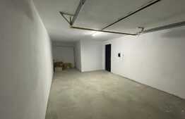 Apartament de lux, 2 camere, încalzire în pardoseală, garaj privat, zona centrală