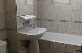 Apartament de 2 camere, decomandat, langa liceul Energetic