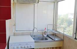 Apartament de 2 camere, decomandat, langa liceul Energetic