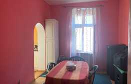 Ocazie investitie! Apartament in casa, 3 camere, 76.8 mp utili, Central!