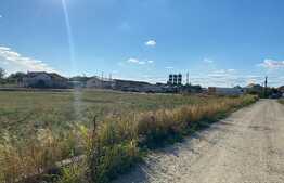 Parcelă teren de 476 mp, toate utilitățile, zonă rezidențială Cârcea