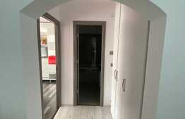 Apartament de lux, 3 camere, semidecomandat 