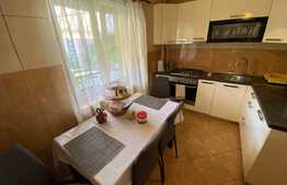 Apartament 3 camere, etaj intermediar, zona Brazda