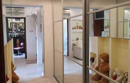 Apartament cu 3 camere, etajul 1, zona Stomatologie-Rotonda 