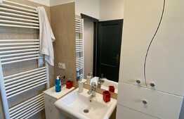 Apartament de lux, 2 camere, parcare privată, zonă centrală!