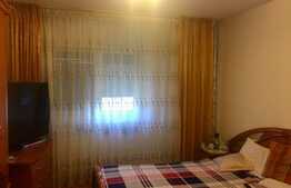 Apartament de 3 camere, 72 mp, decomandat, zona 1 Mai 