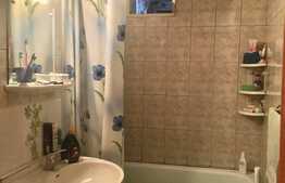 Apartament de 3 camere, 72 mp, decomandat, zona 1 Mai 