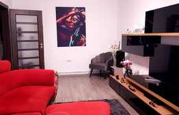 Apartament decomandat, 3 camere, Zona Rocada