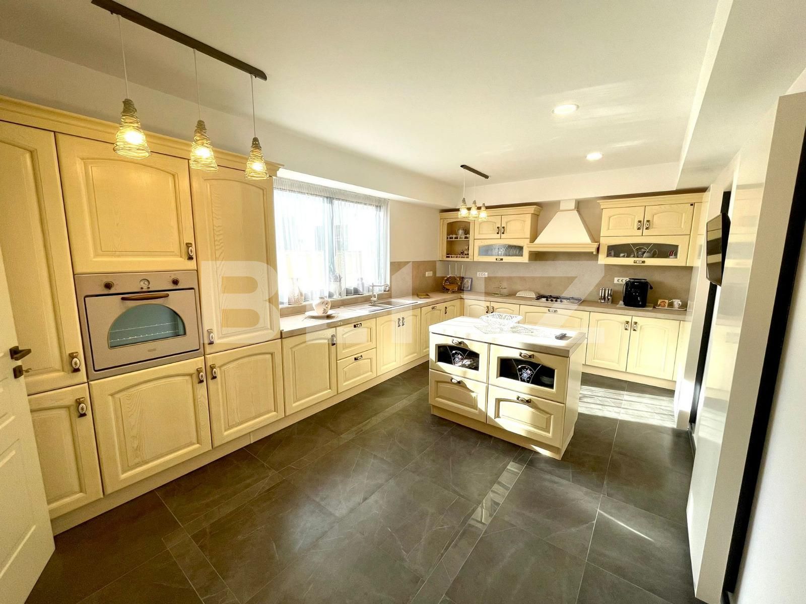 Casa de vânzare 8 camere Central - 71458CV | BLITZ Craiova | Poza4