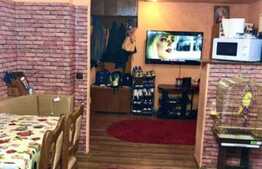 Apartament de 3 camere, decomandat, zona Rovine