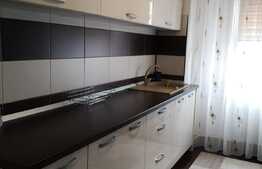Apartament 2 camere, decomandat, zona Sucpi