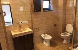 Casa moderna, 5 camere, 230 mp, zona Ford