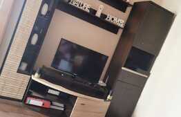 Apartament de 2 camere, cartierul 1 Mai, zona Sara