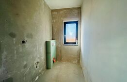 Casă P + E, 120 mp utili, 335 mp teren, ansamblu rezidențial Cârcea