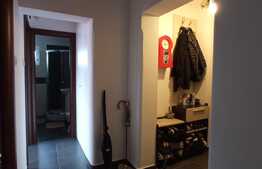Apartament de 2 camere, decomandate, situat in 1 Mai, zona Confectii