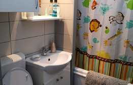 Apartament cu 2 camere, semidecomandat, zona Parcul Puskin